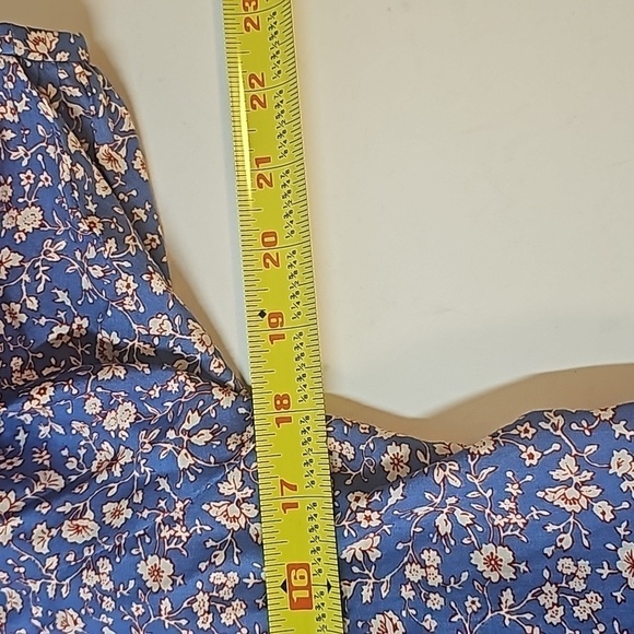 Madewell V-Neck Puff Sleeve Top Medium in Summer Vines blue lightweight flowy - Picture 5 of 10